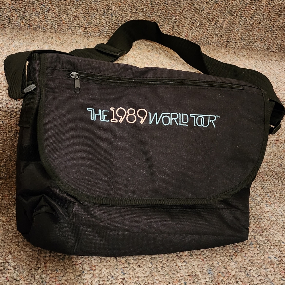 Taylor Swift 1989 World Tour Messenger Bag